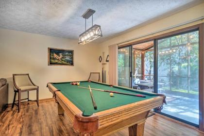 Gatlinburg Group Getaway with Hot Tub and Porch! - image 9