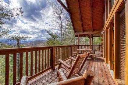 Cub Path Lodge - Luxurious 5 5 with Theatre Room and Mountain Views! cabin - image 22