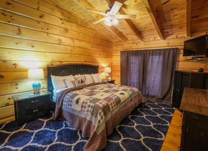 Lazy Bear Lodge - image 25