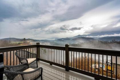 Luxury 5 bd with views and heaetd pool - image 26