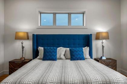Luxury 5 bd with views and heaetd pool - image 30