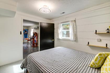 Pet-Friendly Gatlinburg Cabin with Game Room! - image 24