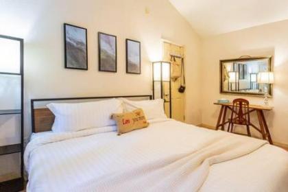 LODGE G SASQUATCH LODGES Sleeps 13 - image 22