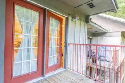 LODGE G SASQUATCH LODGES Sleeps 13 - image 24