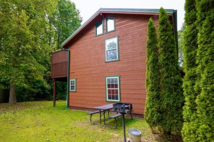 A Top Notch Lodge~Gatlinburg - image 27
