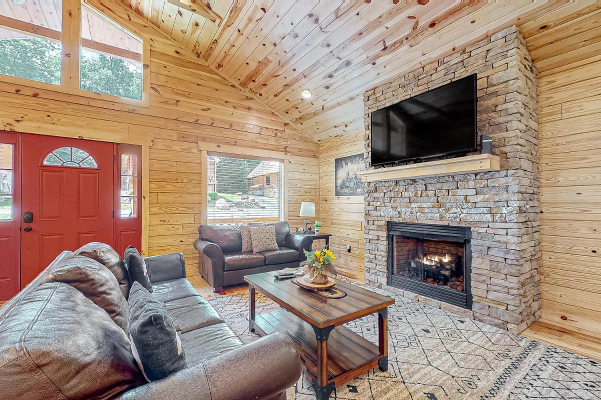 White Oak Haven - main image