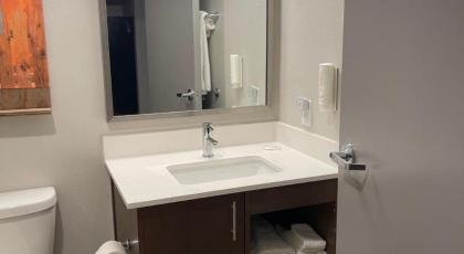 MainStay Suites Gatlinburg Downtown Area - image 23