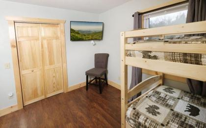 Big Oak Hideaway - image 22