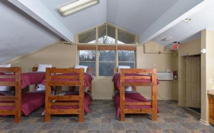 Red Oak Lodge - image 21