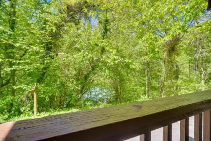 A Lover's Paradise cabin - image 23