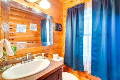 Parkway Treasure cabin - image 29