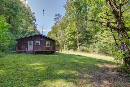 Charming Gatlinburg Home Pets and Families Welcome! - image 30
