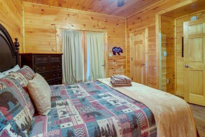 Gatlinburg Getaway Private Hot Tub and Fireplace! - image 25