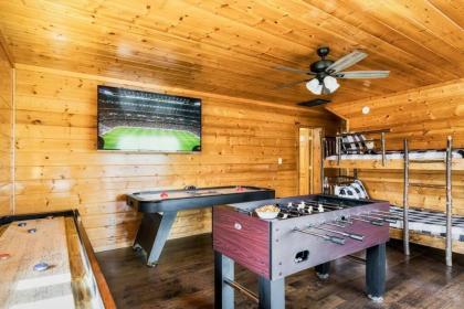 10 mins to Park Entrance Secluded Gameroom HotTub - image 13