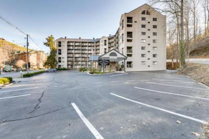 Downtown Gatlinburg Condo with Community Pool! - image 23
